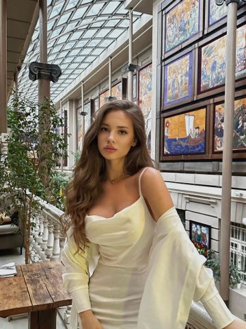 Жанна 100 Реал